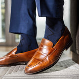 navy blue sock with black zigzag pattern