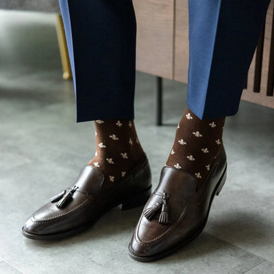 Chocolate & Cream Fleur De Lis - A Chocolate Brown Sock with a Cream Fleur-De-Lis Pattern