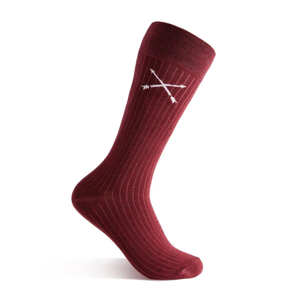 Solid, merlot ribbed men's dress sock.
