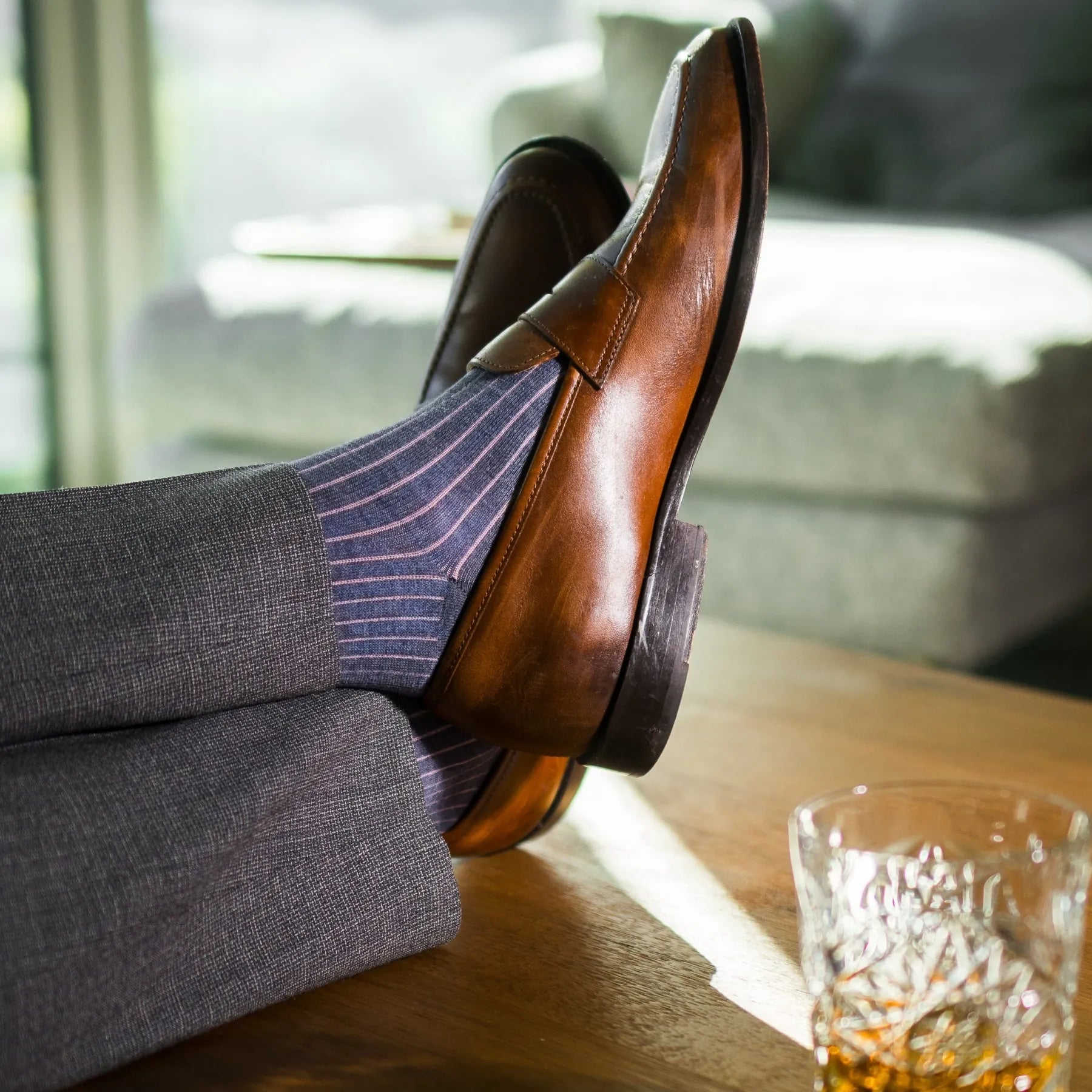 Prussian Blue men's dress socks with a pink ribbed pattern