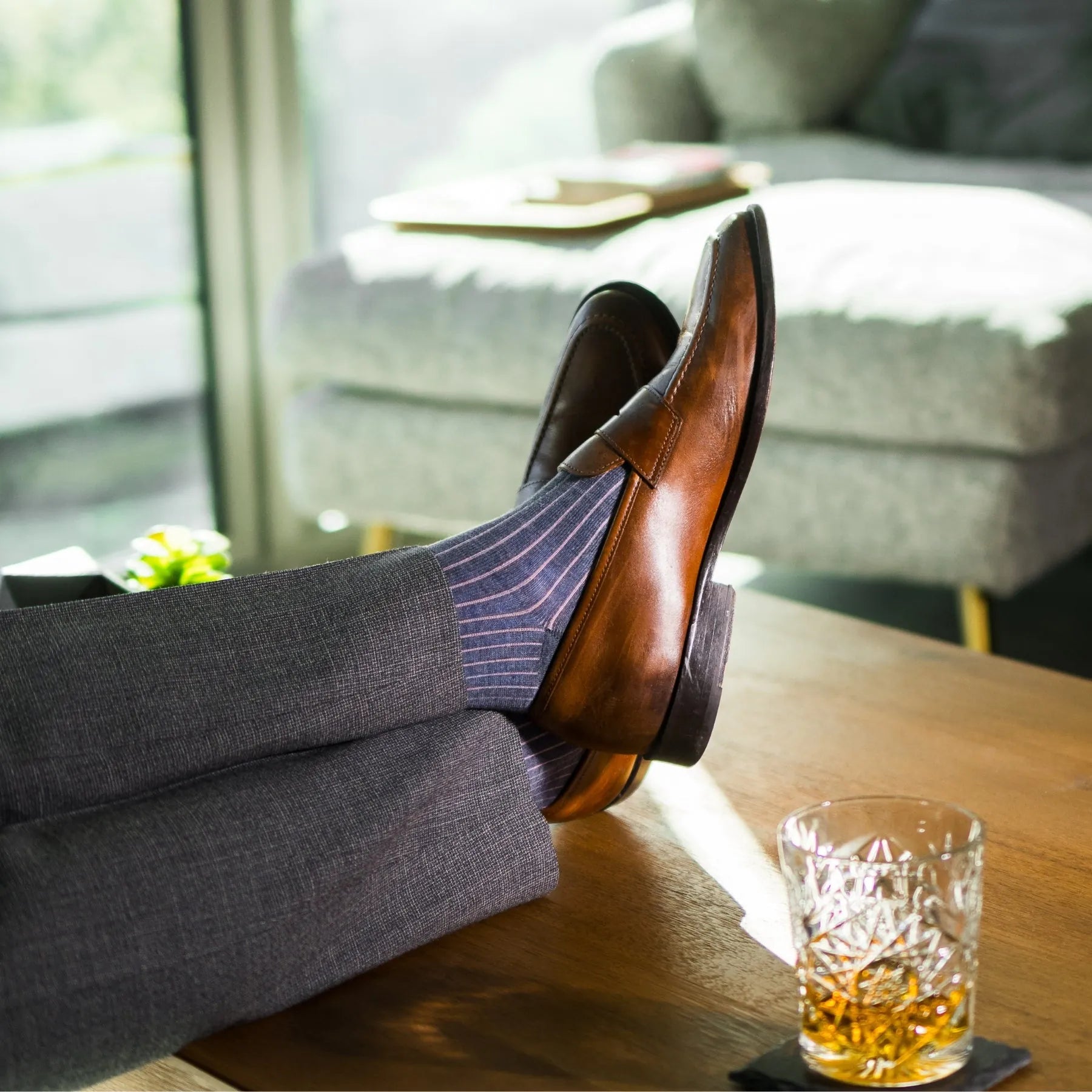 Prussian Blue men's dress socks with a pink ribbed pattern