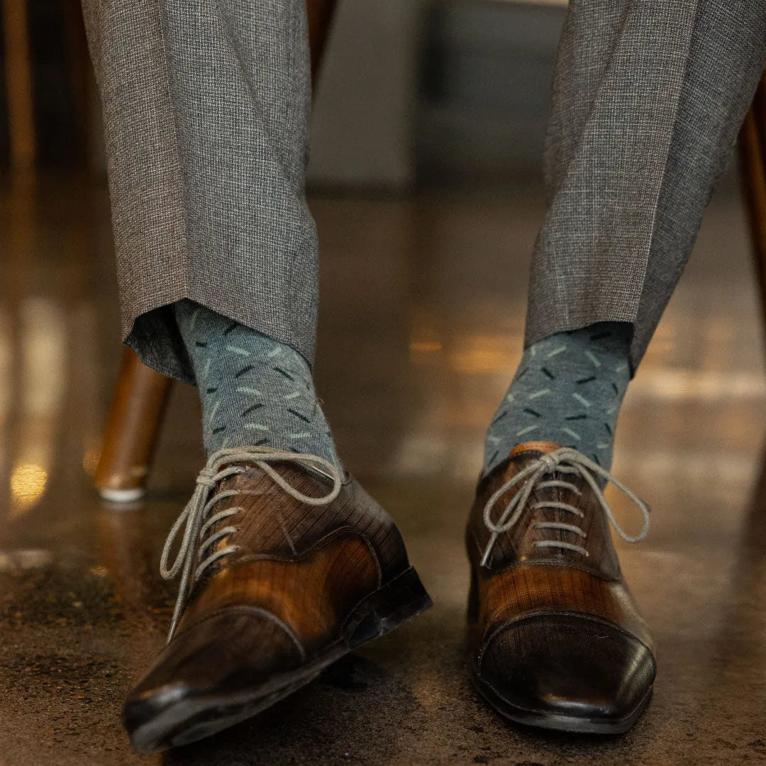 GREEN AND GREY X PATTERNED MENS SOCKS