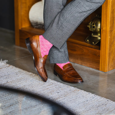 The Pink Lattice - A Pink Sock with a Tonal Lattice Motif