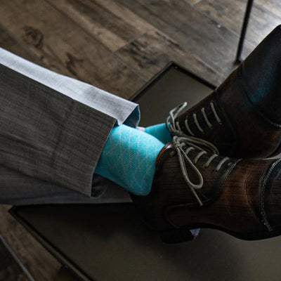 Turquoise Diamonds - A Turquoise Sock with a Contrasting Diamond Pattern