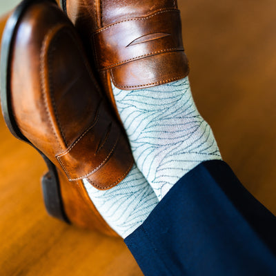 The Stonehavens - A Tonal Grey Sock with a Layered Wave Pattern