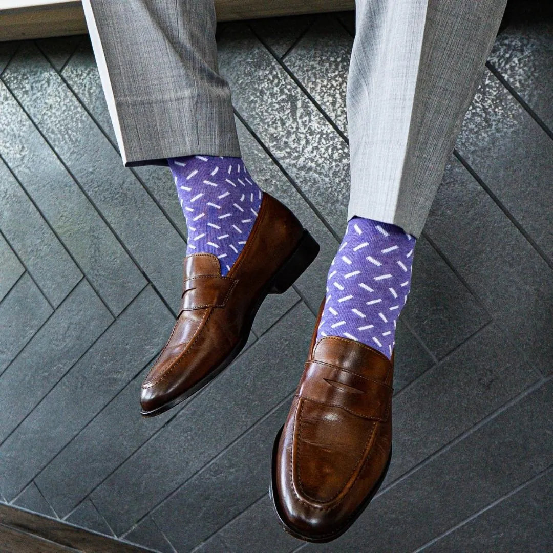 Violet men's dress sock with a contrasting sprinkle pattern