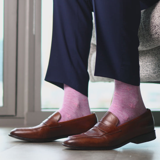 Heathered pink men's dress sock with blush pink flowers