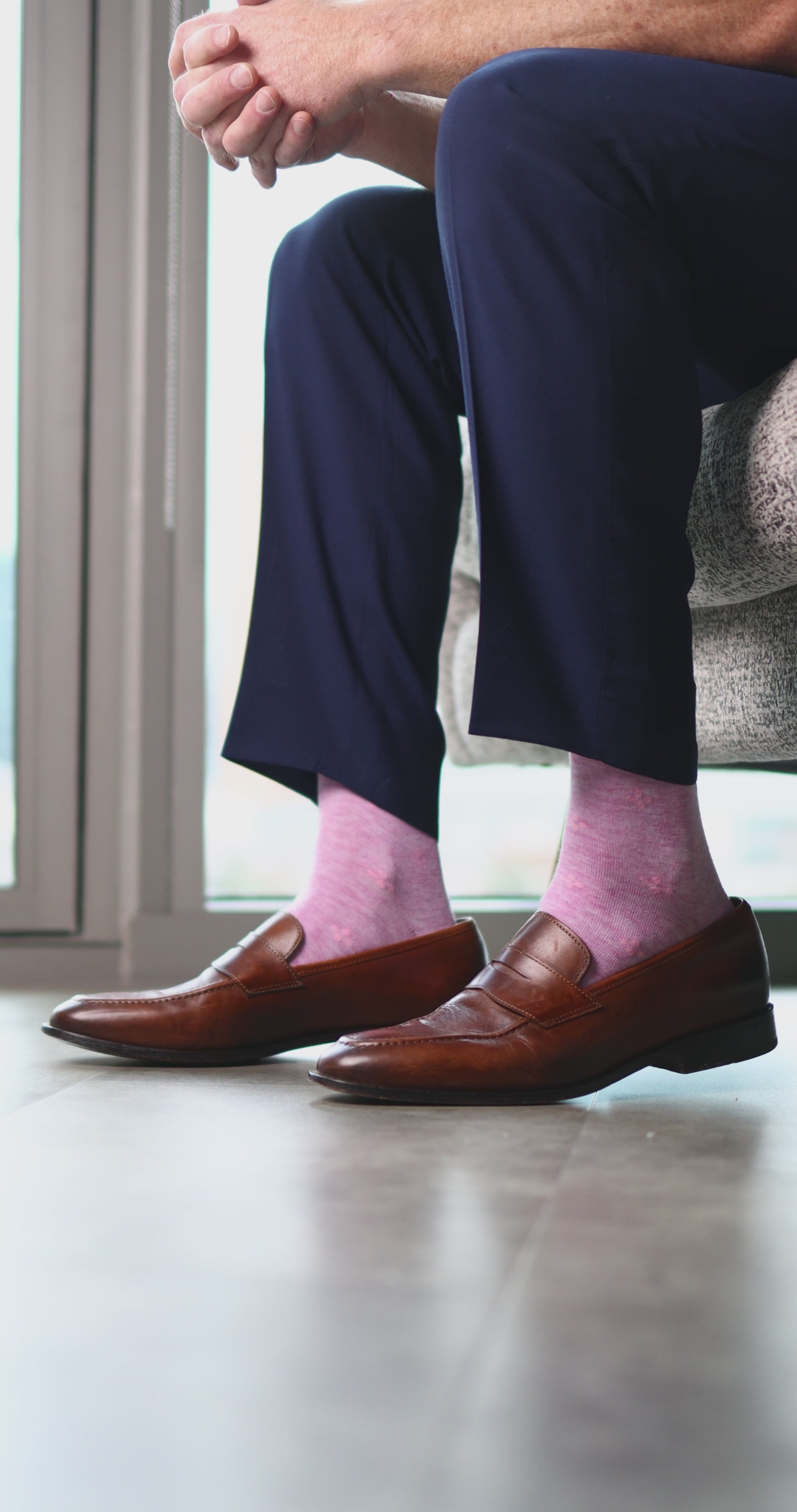 Heathered pink men's dress sock with blush pink flowers