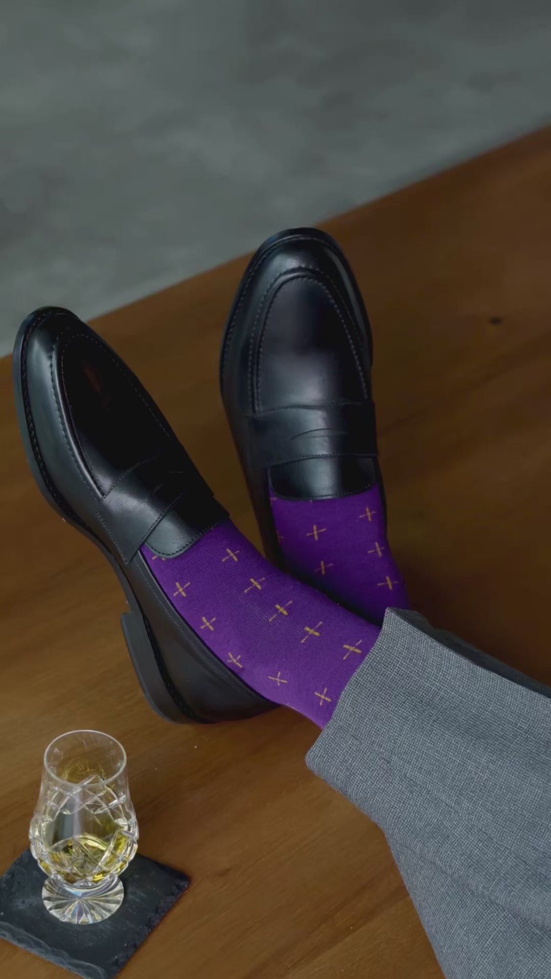 Purple men's dress socks with gold t-suns