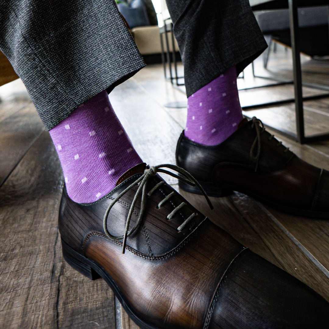 Lilac men's dress sock with light purple micro-squares